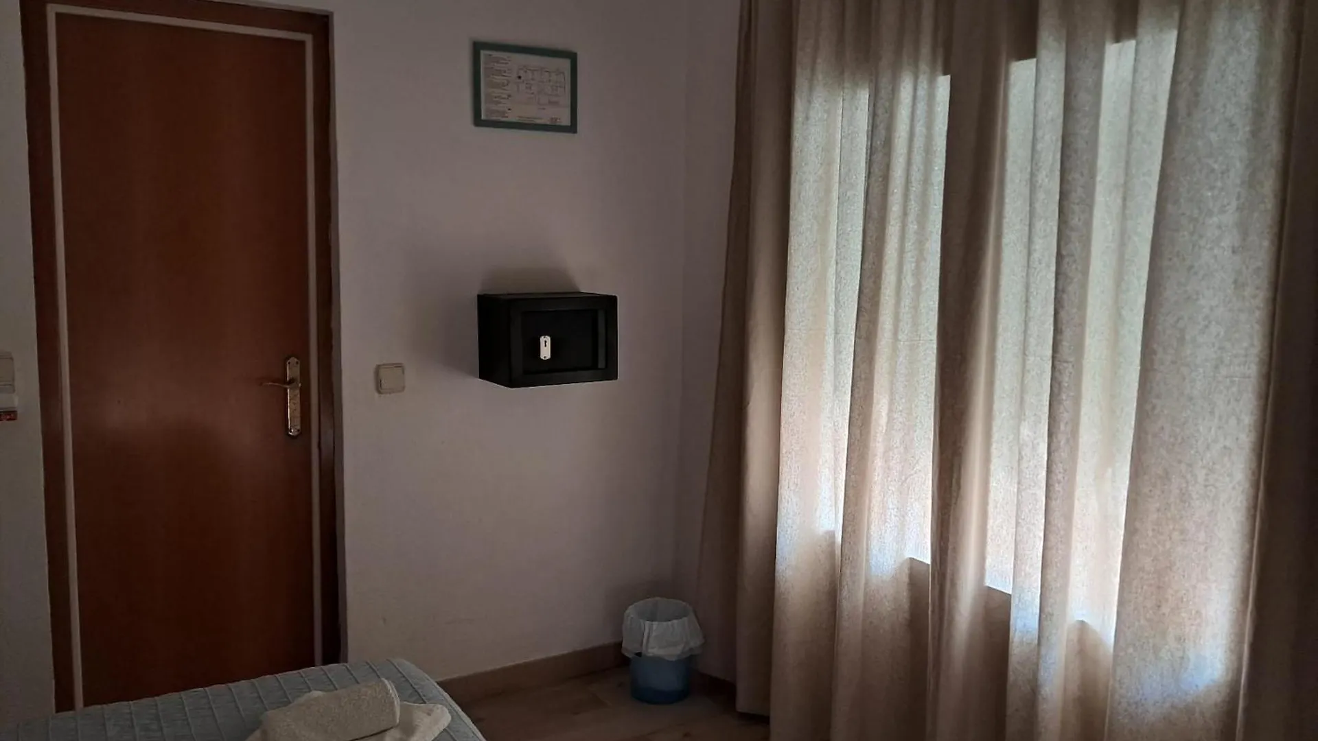 Hostal Casa Torrent Canyet de Mar
