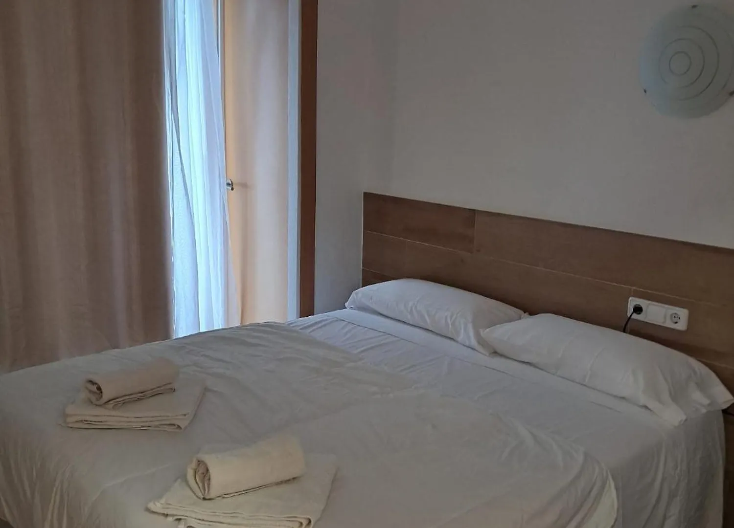 Hostal Casa Torrent Canet De Mar 0*,  Spain