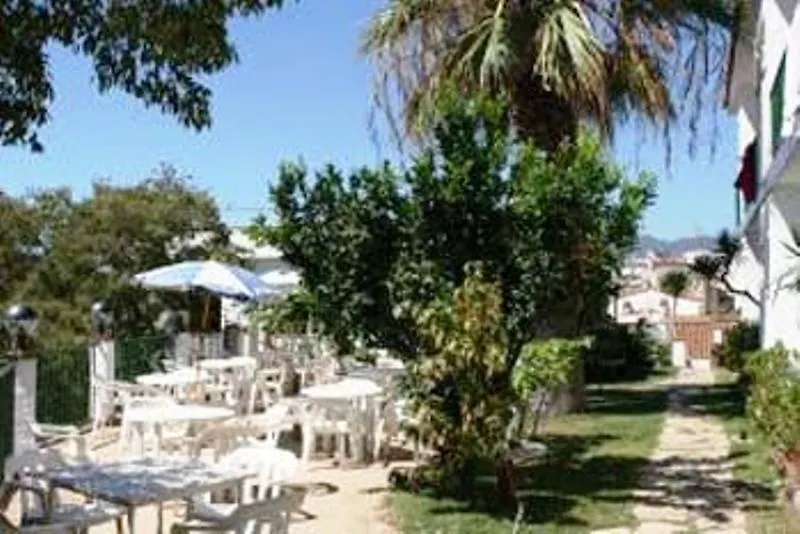 Hostal Casa Torrent Canet De Mar 0*,