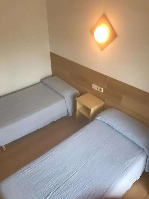 Hostal Casa Torrent Canet De Mar 0*,